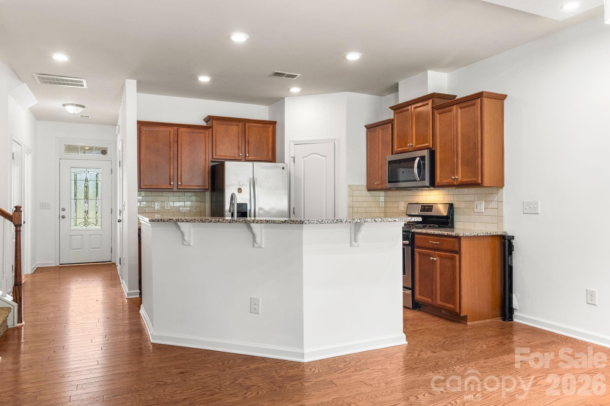 Townhouse at 4037 Black Walnut Way, Fort Mill, photo 7 of 28