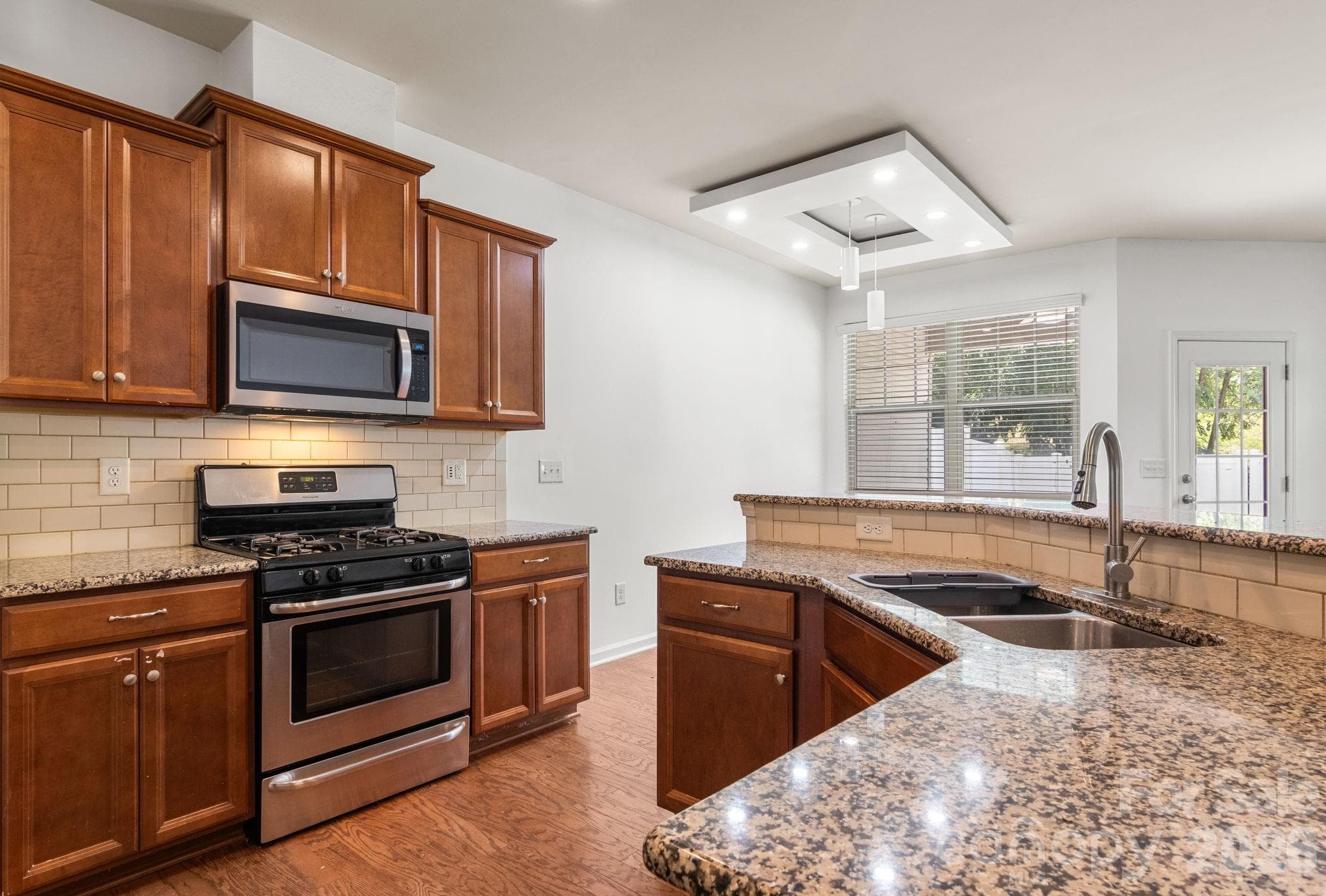 Townhouse at 4037 Black Walnut Way, Fort Mill, photo 10 of 28