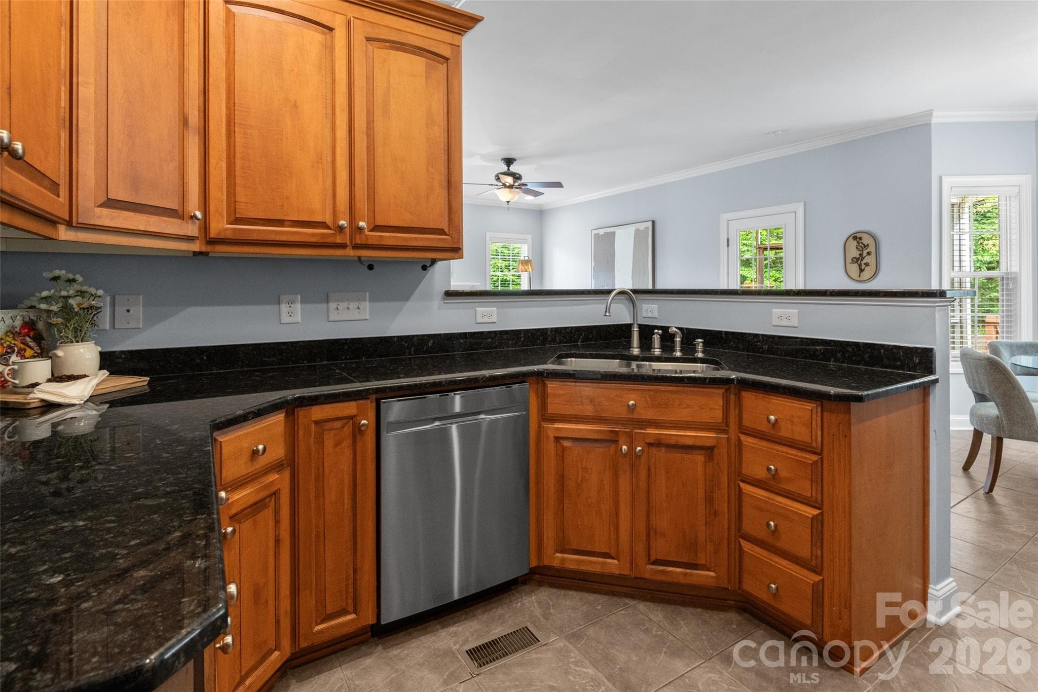Single Family Residence at Gastonia, photo 17 of 39