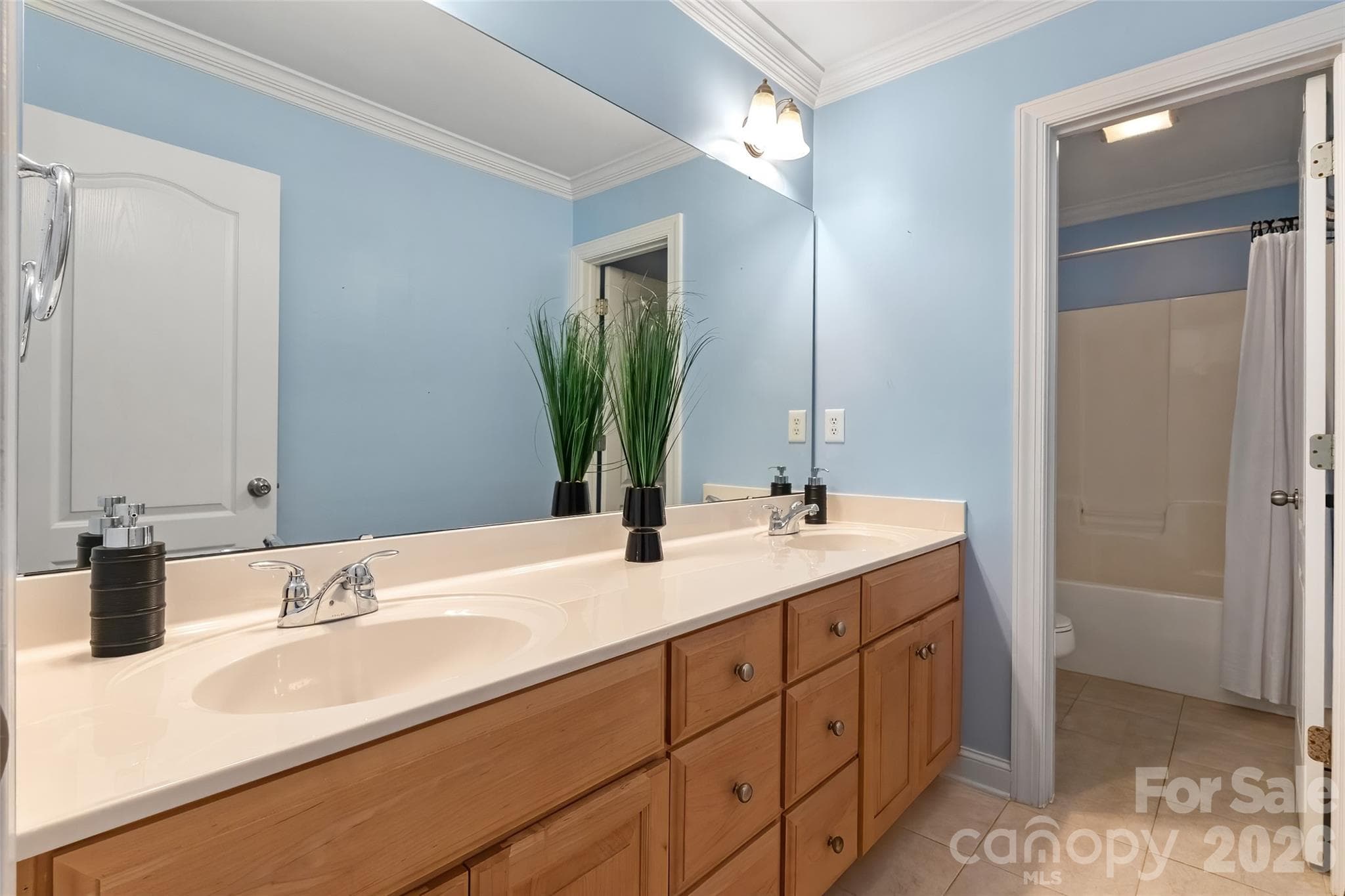 Single Family Residence at Gastonia, photo 31 of 39