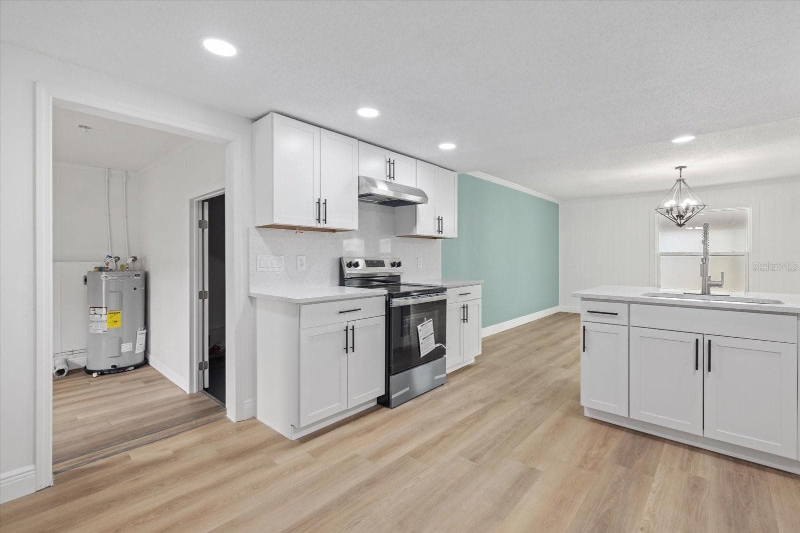 Single Family Residence at 2818 OLYMPIC ST, SARASOTA, photo 14 of 47