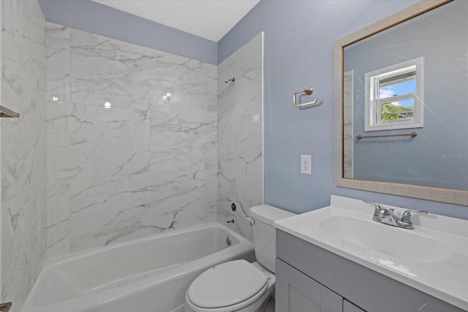Single Family Residence at 2818 OLYMPIC ST, SARASOTA, photo 32 of 47