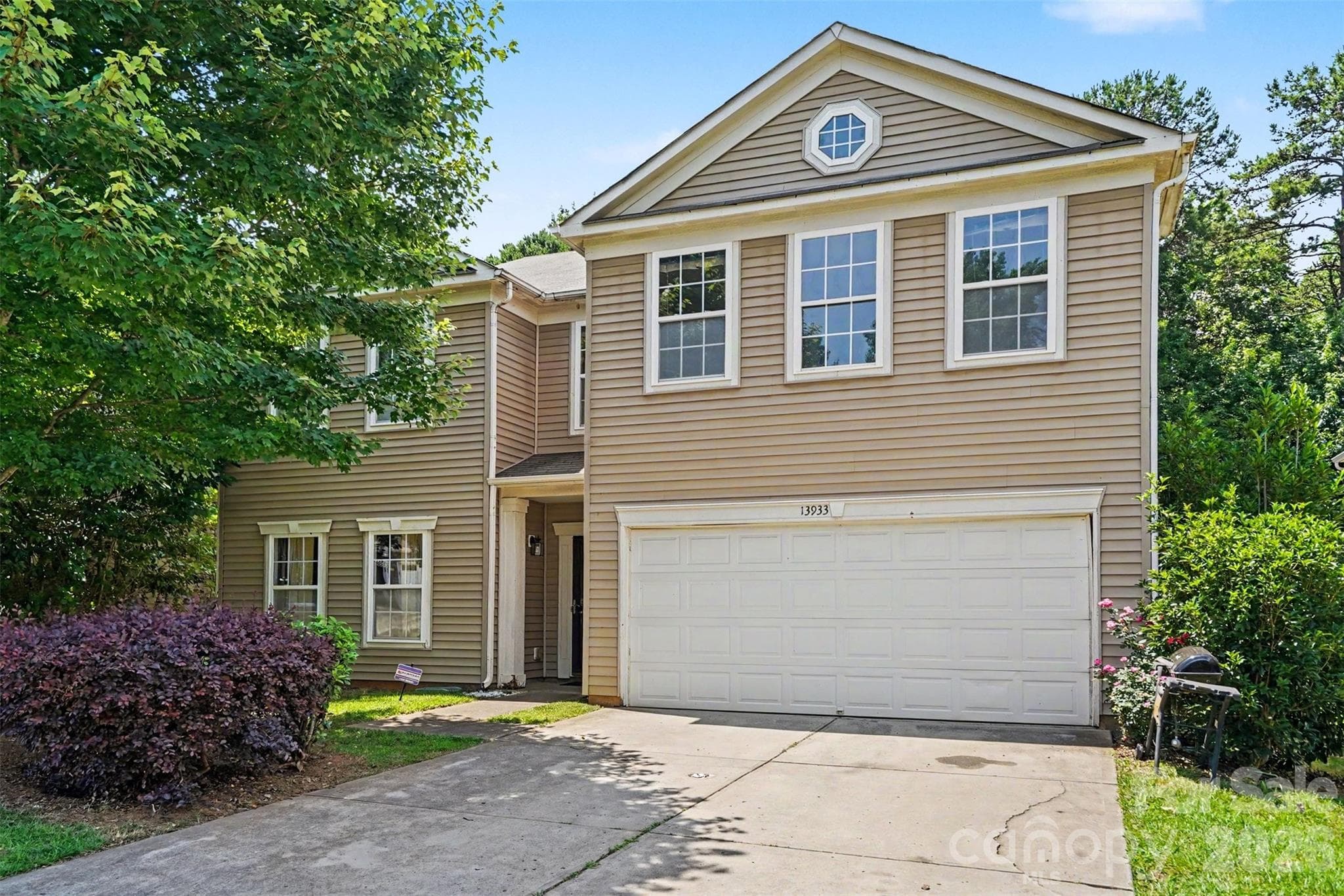 Single Family Residence at Charlotte, photo 2 of 40