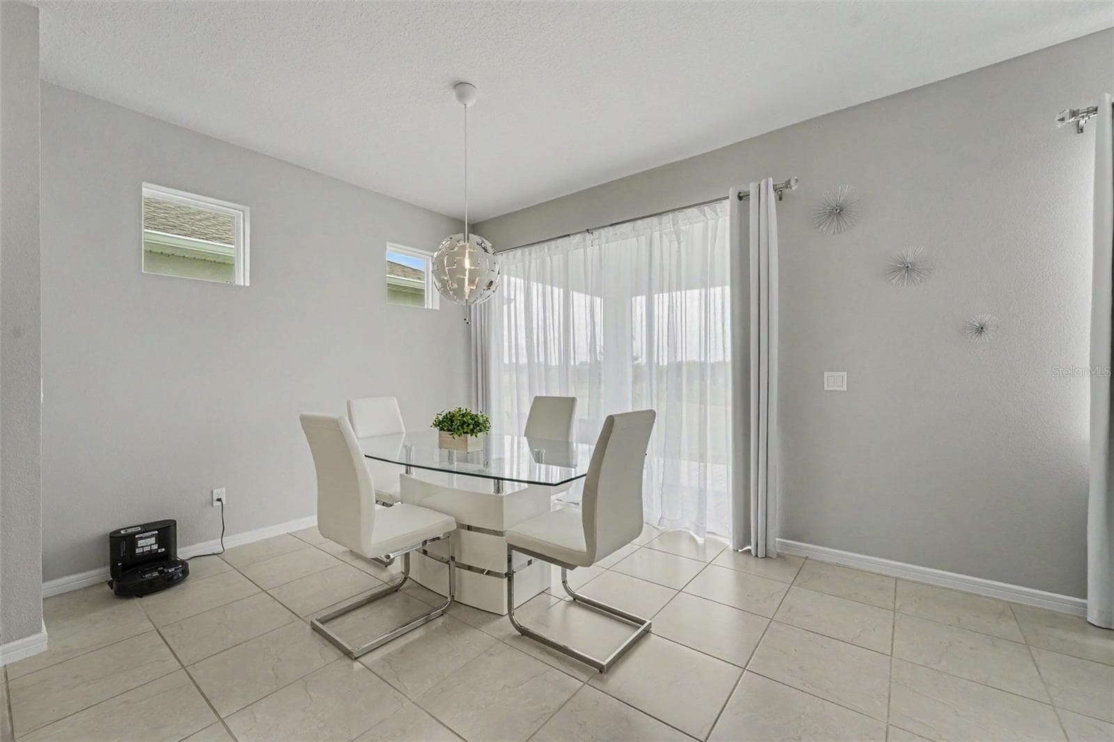 Single Family Residence at 1973 SPRING SHOWER CIR, KISSIMMEE, photo 8 of 35