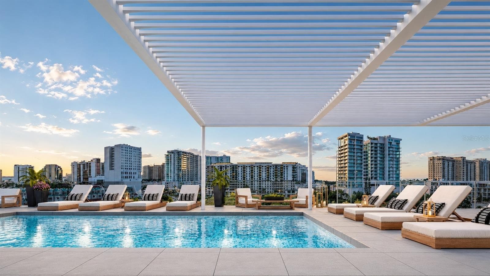 Rooftop Terrace Pool and Social Lounge with Bay Views - 1305 4TH ST #302I, SARASOTA