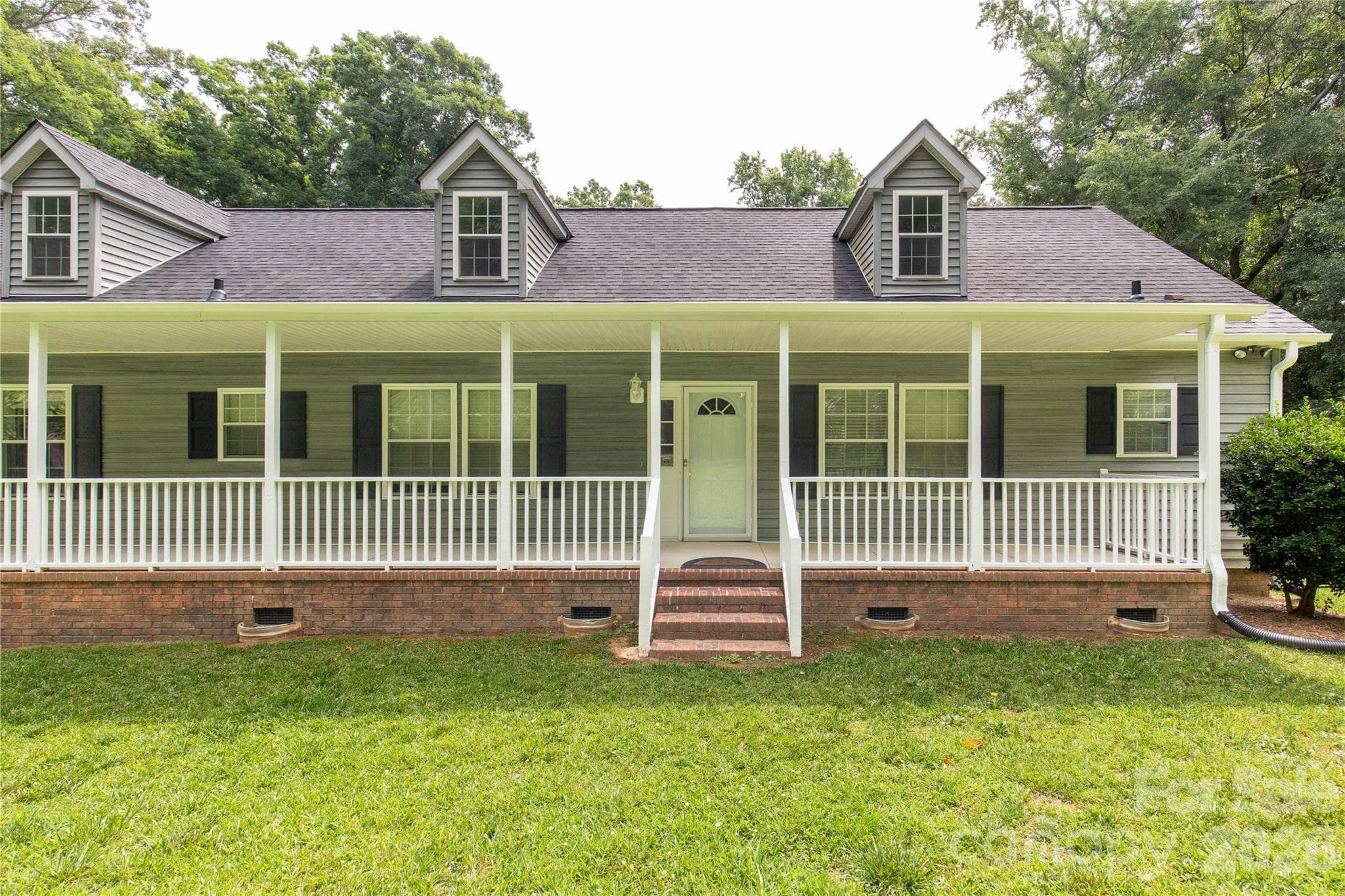 Single Family Residence at Lancaster, photo 4 of 48