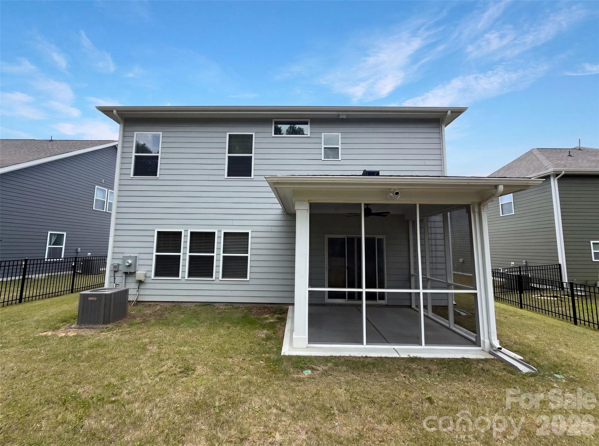 Single Family Residence at Monroe, photo 5 of 18