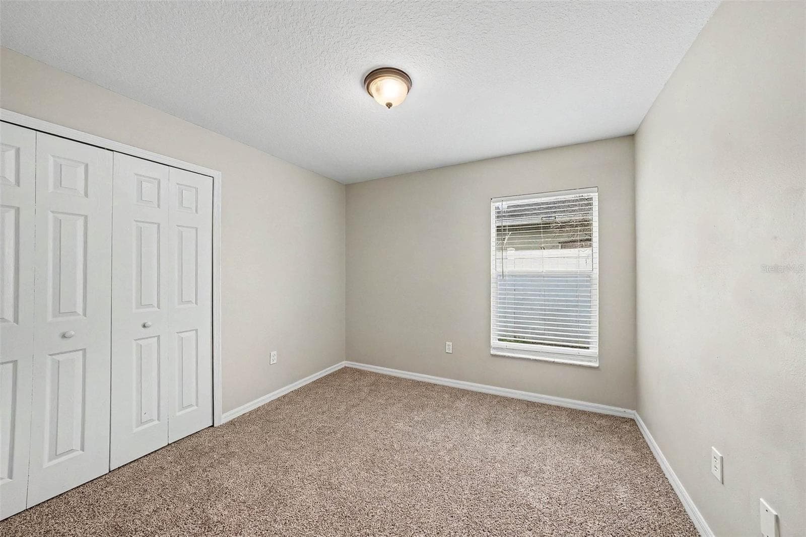 Single Family Residence at 4803 DUNQUIN PL, TAMPA, photo 8 of 20