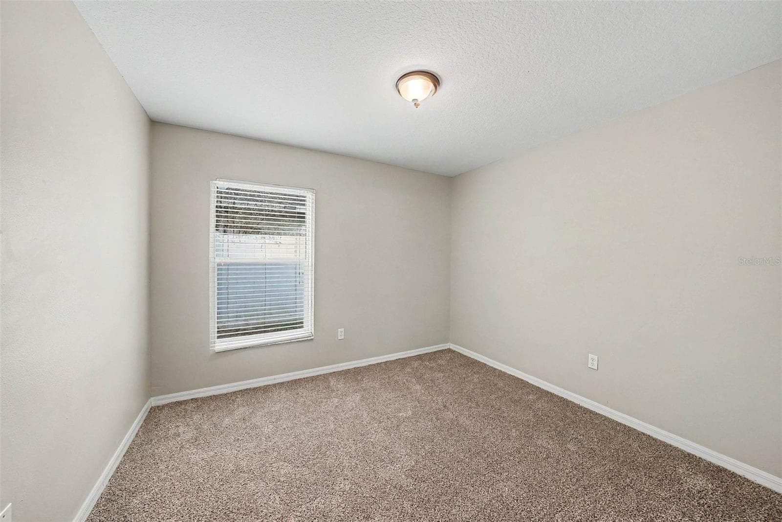 Single Family Residence at 4803 DUNQUIN PL, TAMPA, photo 10 of 20