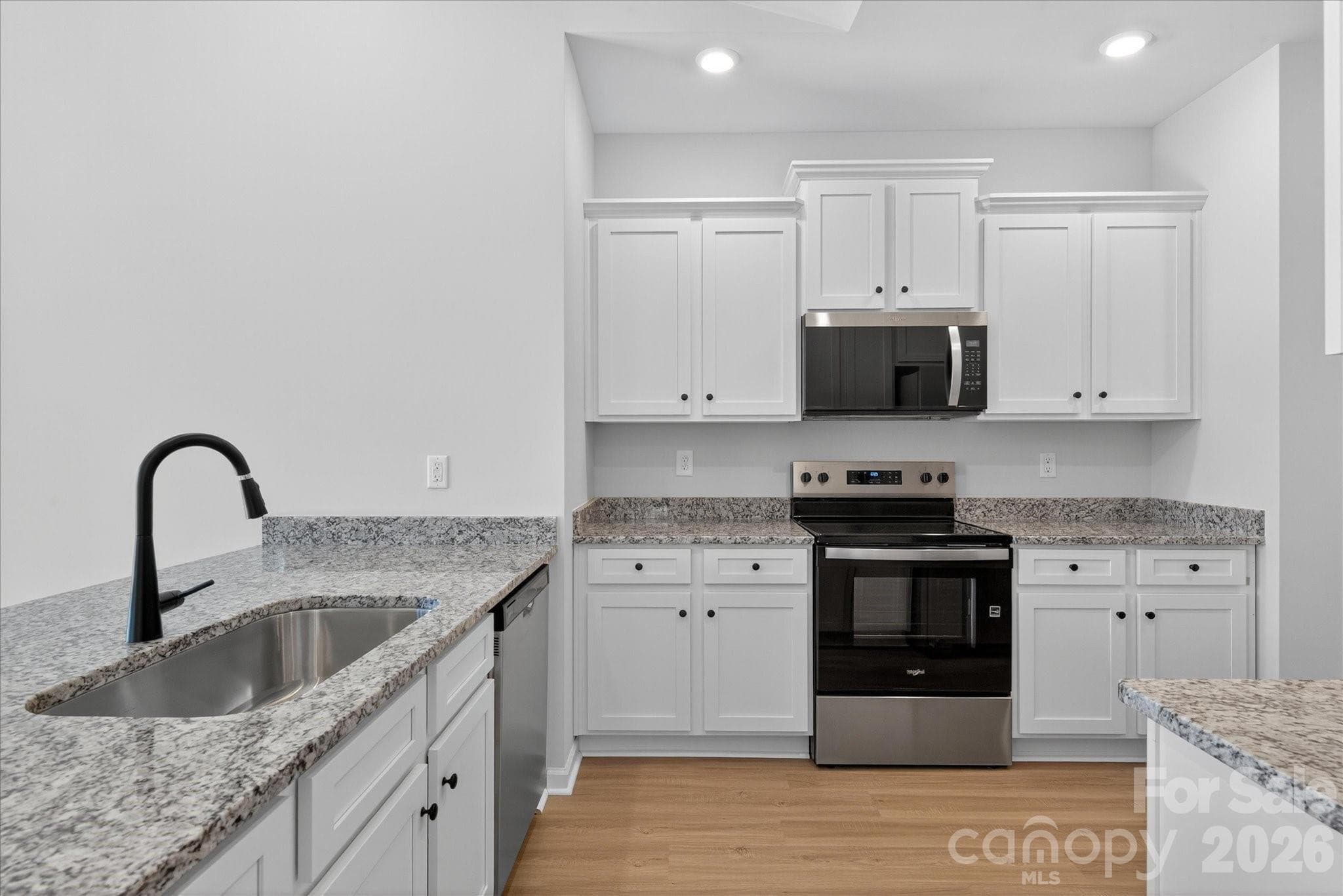 Single Family Residence at 3616 Saddlebred Drive, Gastonia, photo 8 of 22