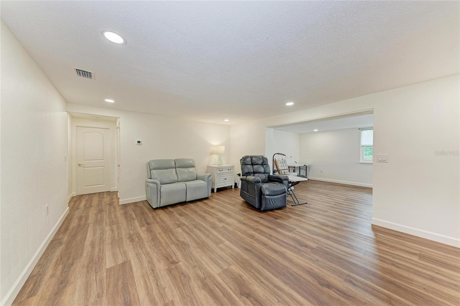 Single Family Residence at 2317 S TUTTLE AVE, SARASOTA, photo 13 of 55
