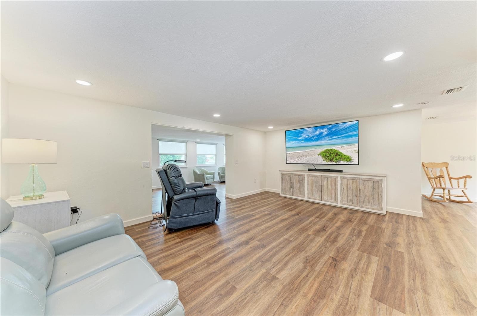 Single Family Residence at 2317 S TUTTLE AVE, SARASOTA, photo 15 of 55