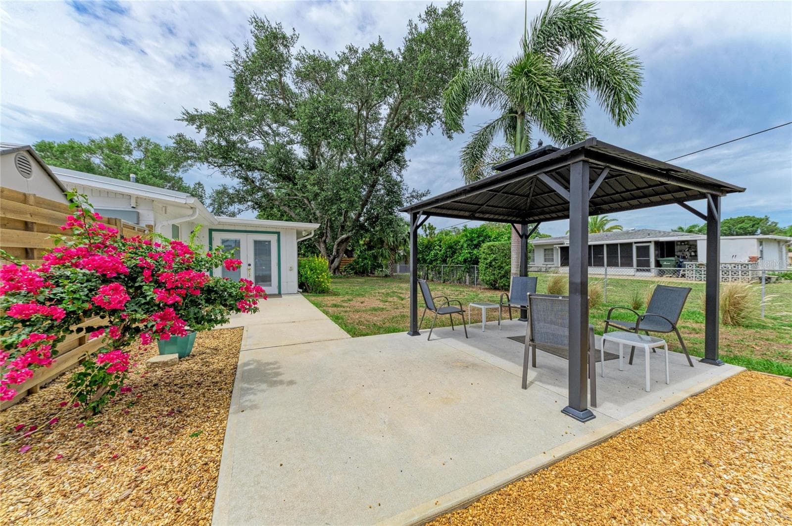 Single Family Residence at 2317 S TUTTLE AVE, SARASOTA, photo 39 of 55