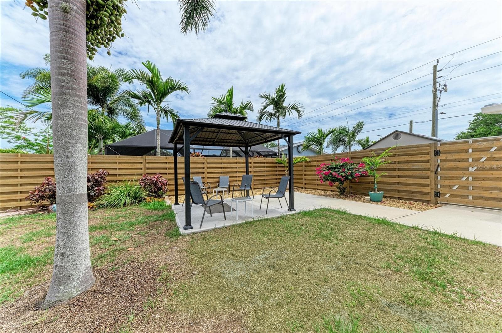 Single Family Residence at 2317 S TUTTLE AVE, SARASOTA, photo 42 of 55