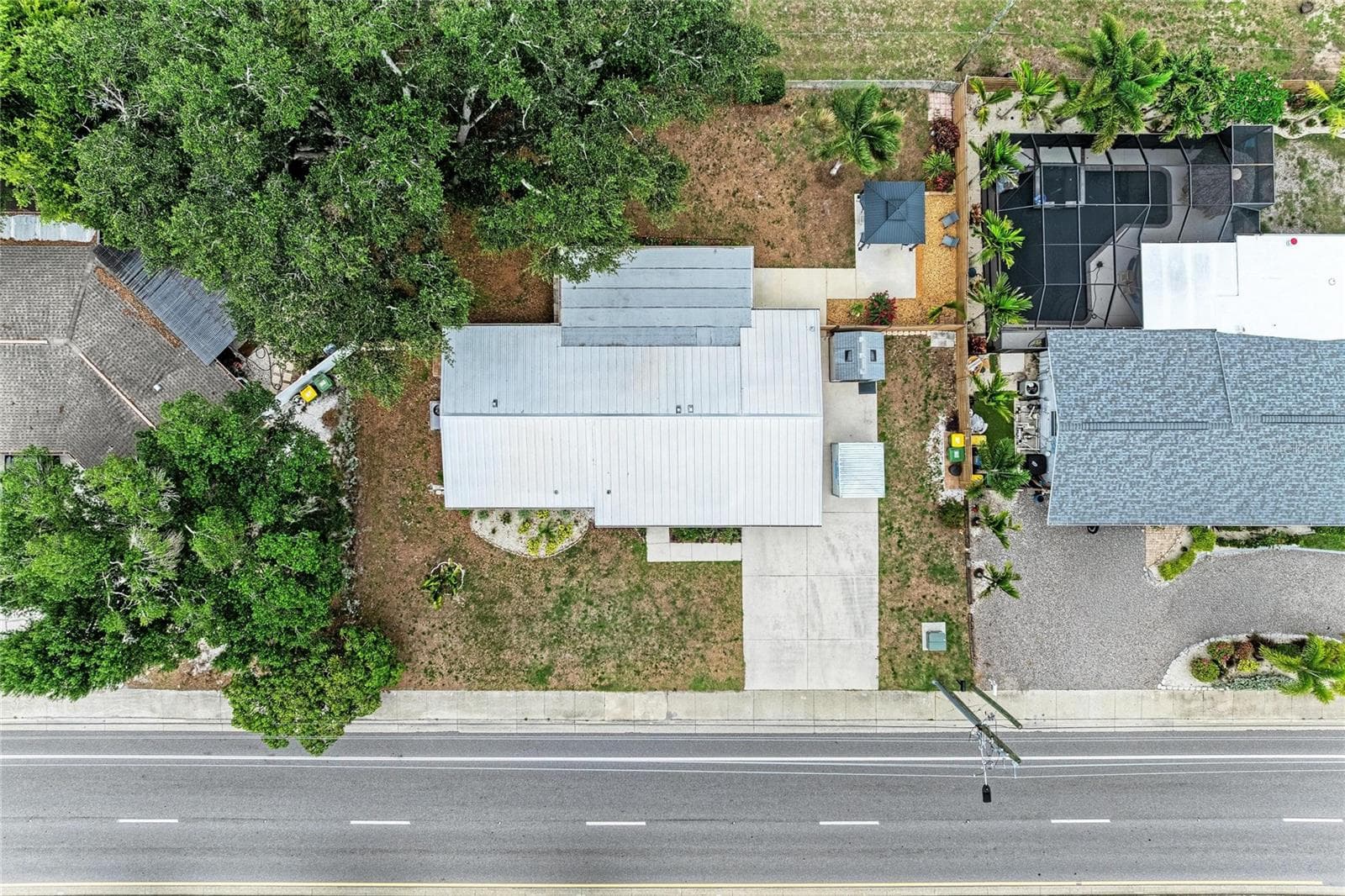 Single Family Residence at 2317 S TUTTLE AVE, SARASOTA, photo 51 of 55