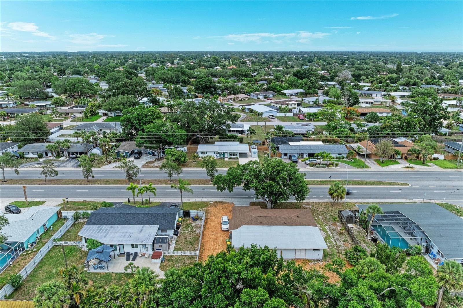 Single Family Residence at 2317 S TUTTLE AVE, SARASOTA, photo 52 of 55