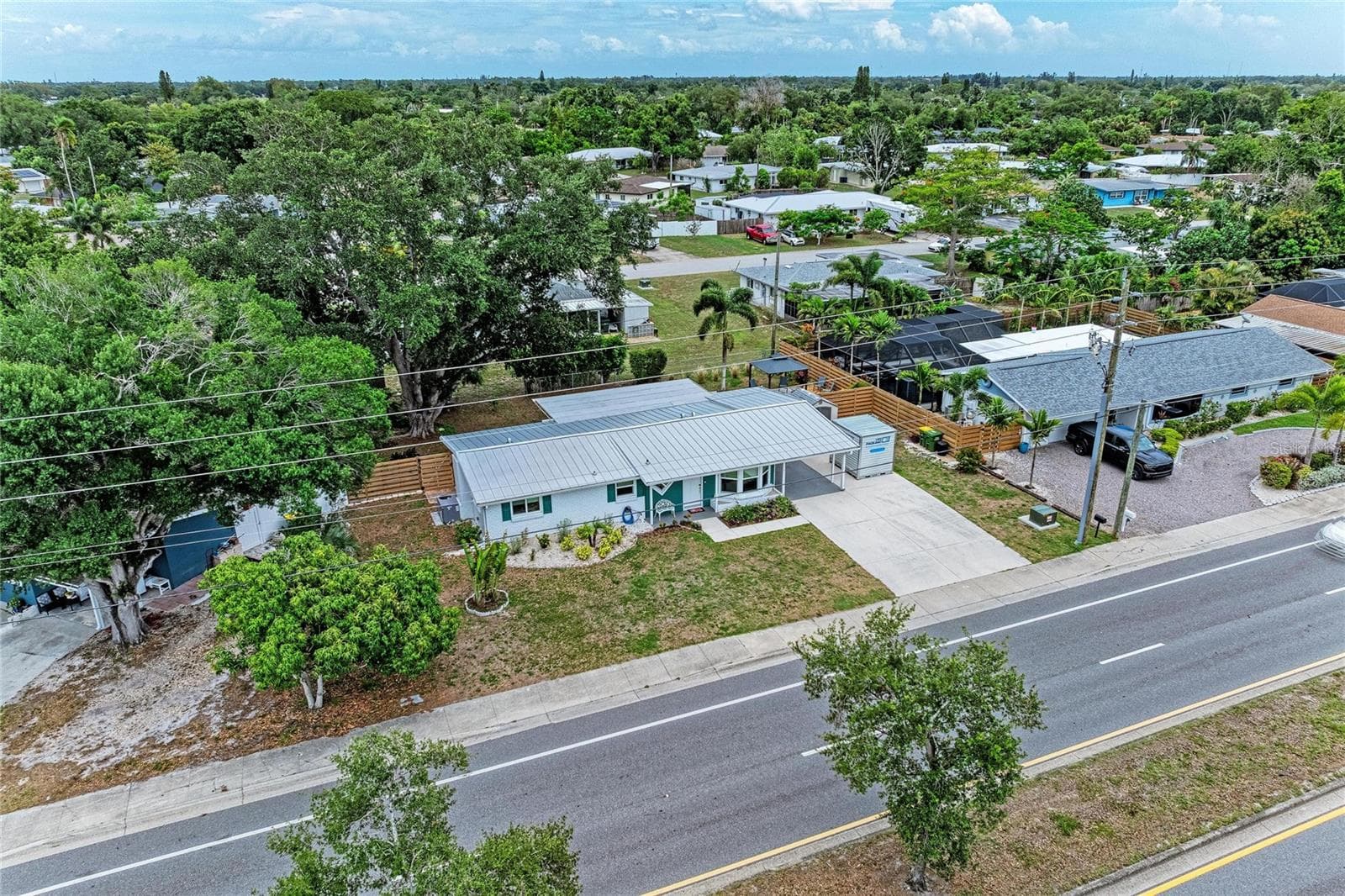Single Family Residence at 2317 S TUTTLE AVE, SARASOTA, photo 54 of 55