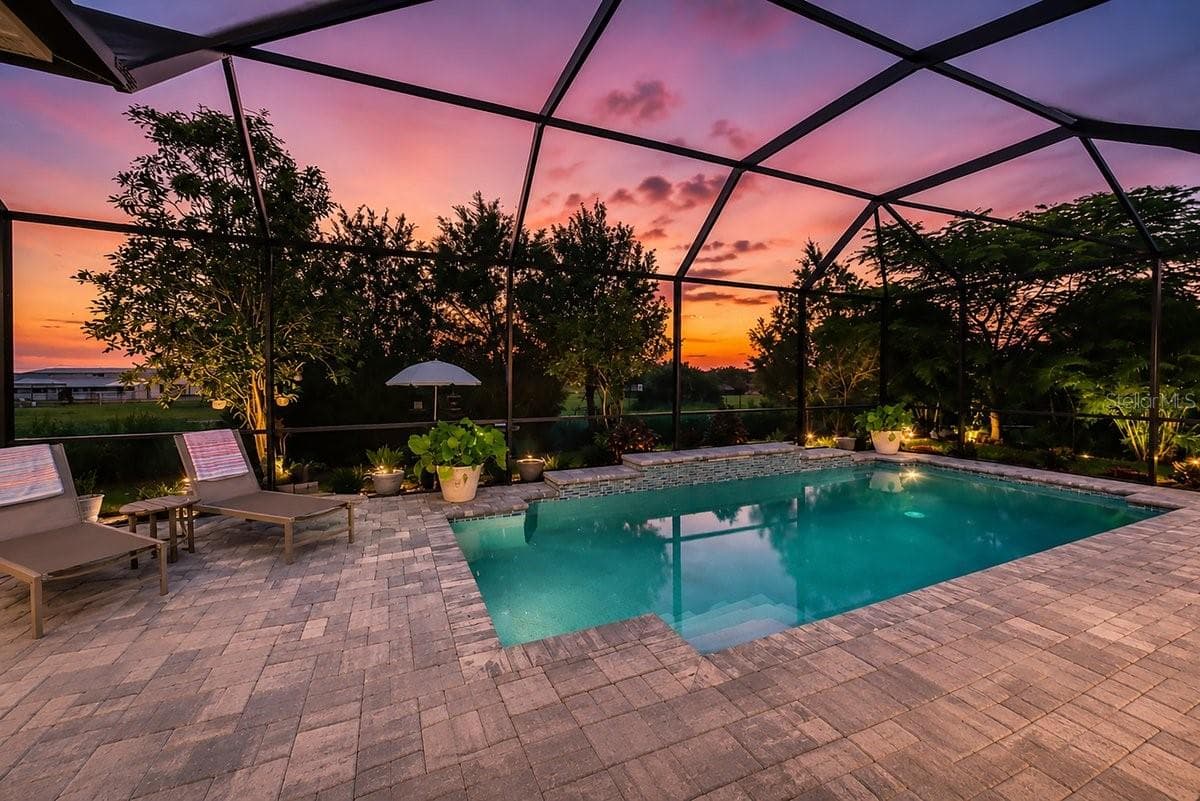 Single Family Residence at 4657 ANTRIM DR, SARASOTA, photo 4 of 34
