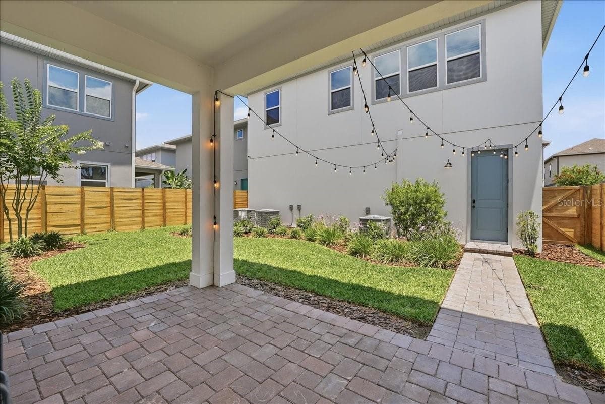 Single Family Residence at 9741 NERUDA ST, ORLANDO, photo 4 of 65
