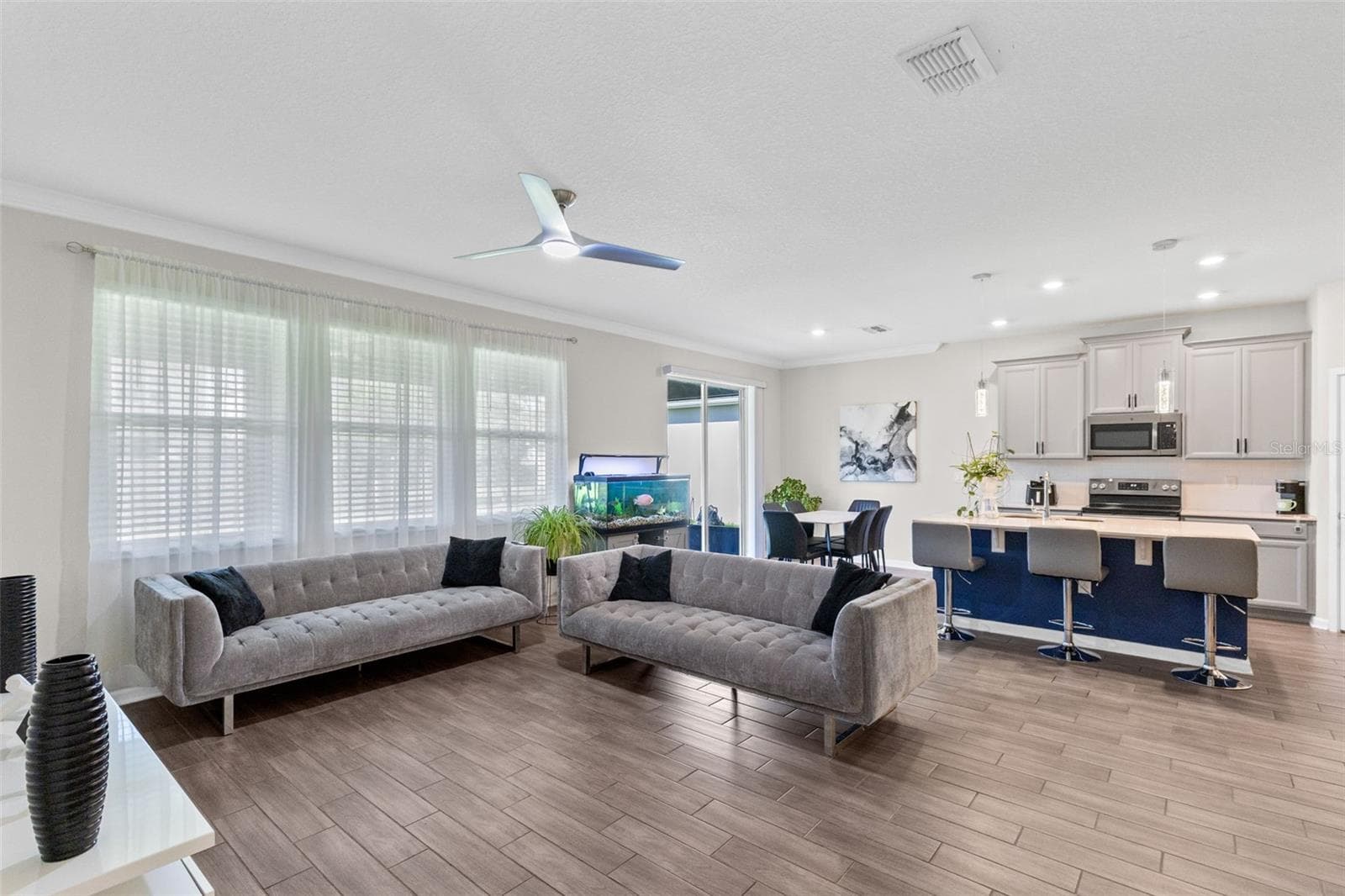 Family Room - 5311 AMERSHAM LN, ST CLOUD