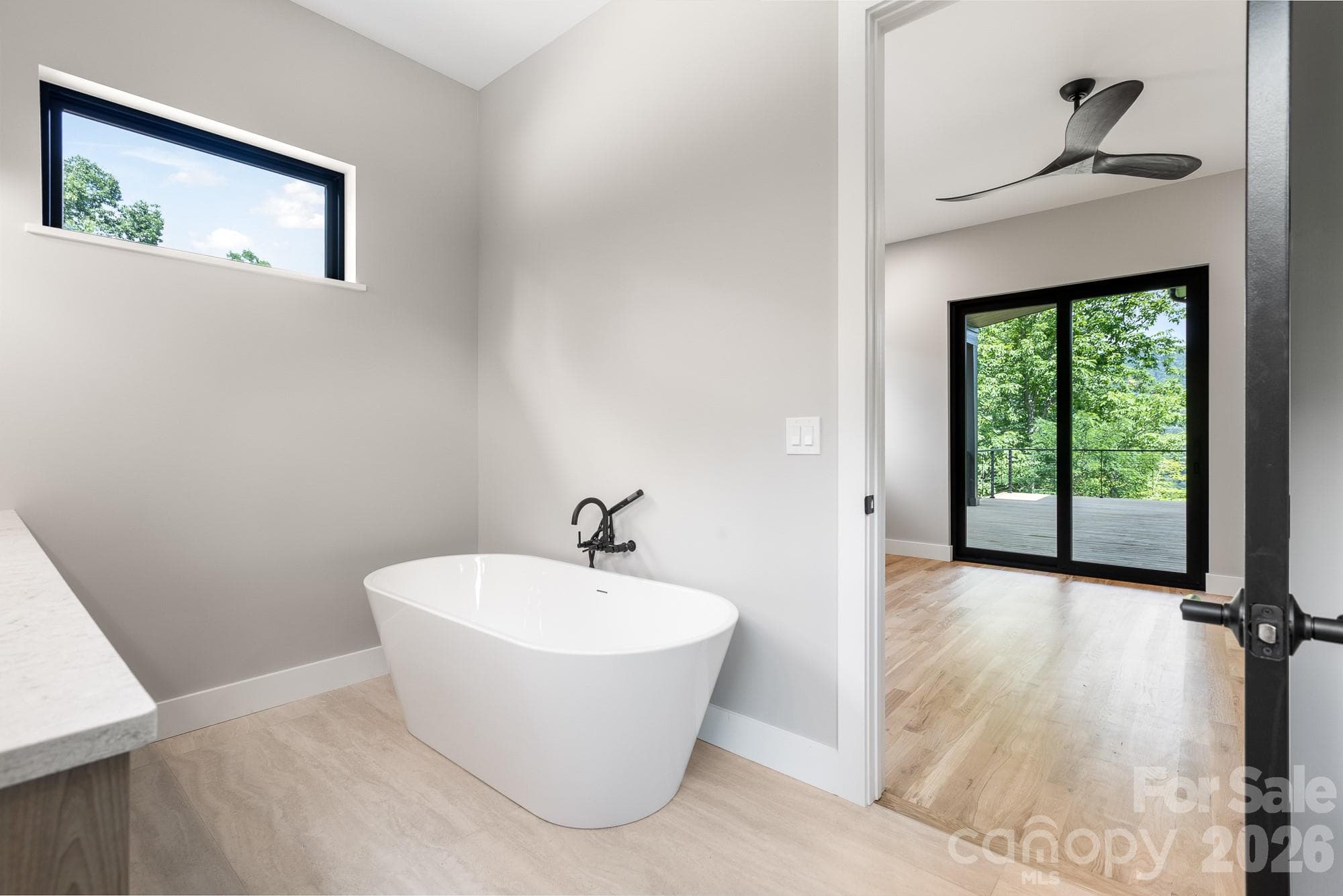 Primary suite. - 60 King Horn Ridge, Waynesville