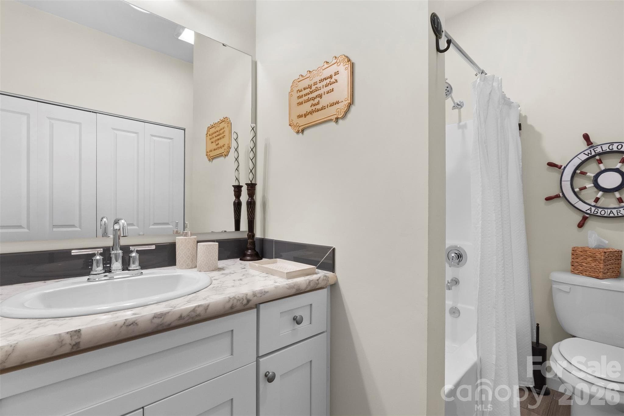 Single Family Residence at Lexington, photo 20 of 48