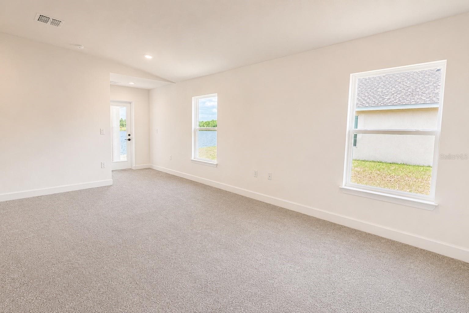 Single Family Residence at 7563 BENT TREE LOOP, ST CLOUD, photo 9 of 23