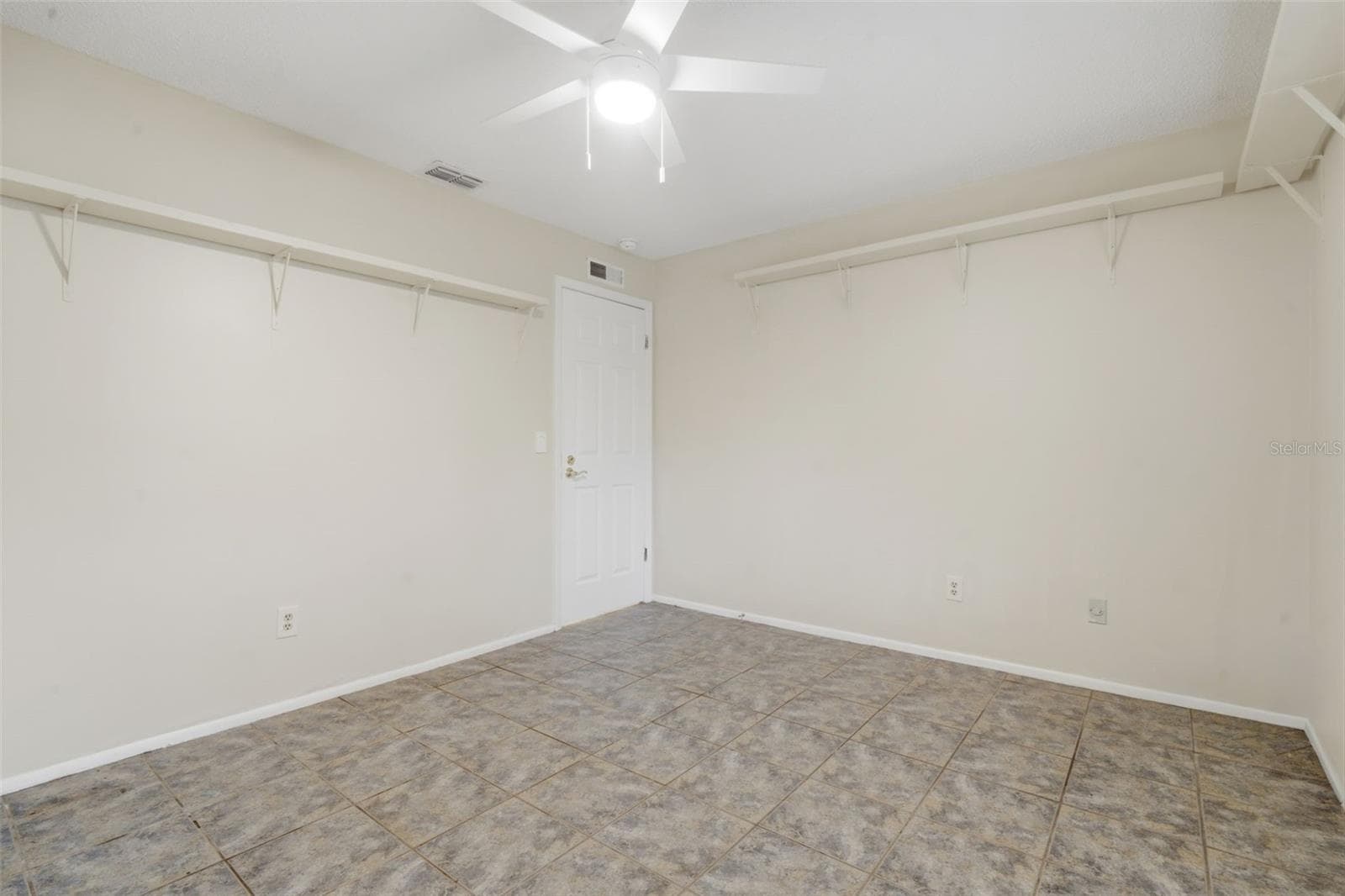 Single Family Residence at 8423 BERMUDA DUNES DR, ORLANDO, photo 22 of 53