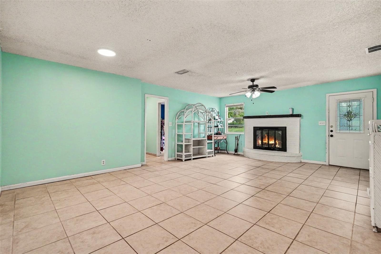 Single Family Residence at 7206 ALAFIA DR, RIVERVIEW, photo 3 of 27