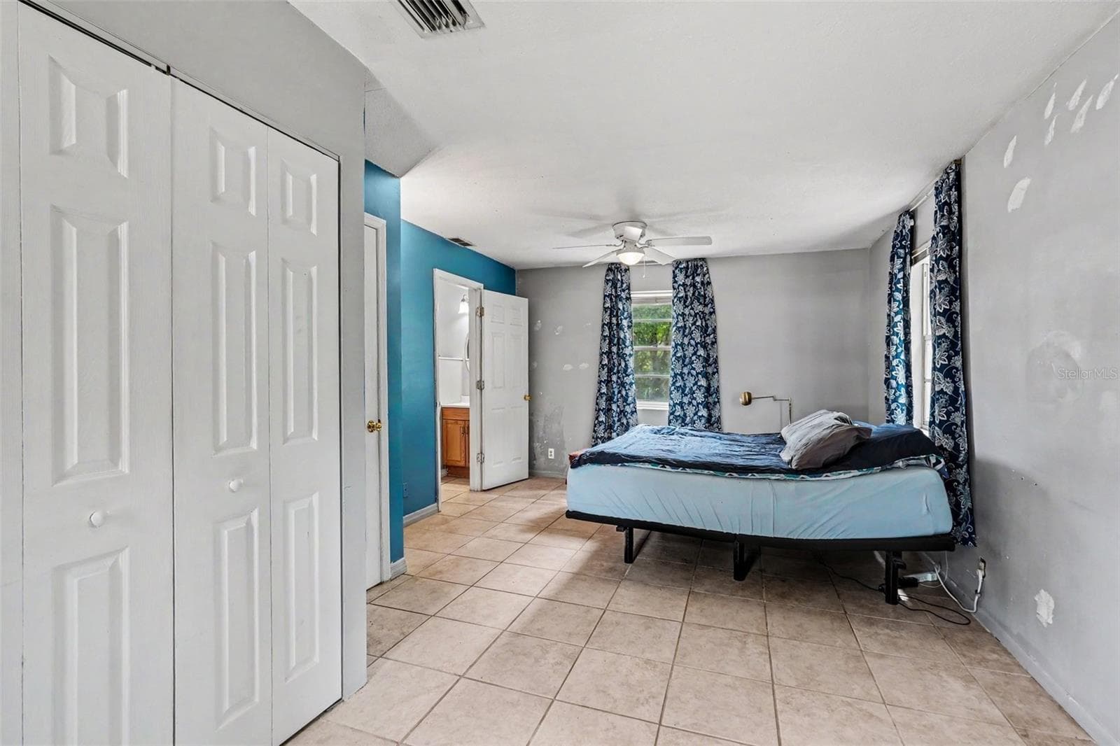 Single Family Residence at 7206 ALAFIA DR, RIVERVIEW, photo 13 of 27