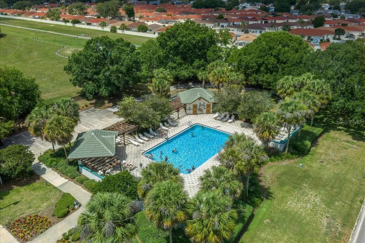 Rio Grande Rec Center Pool - 1133 DEL TORO DR, LADY LAKE