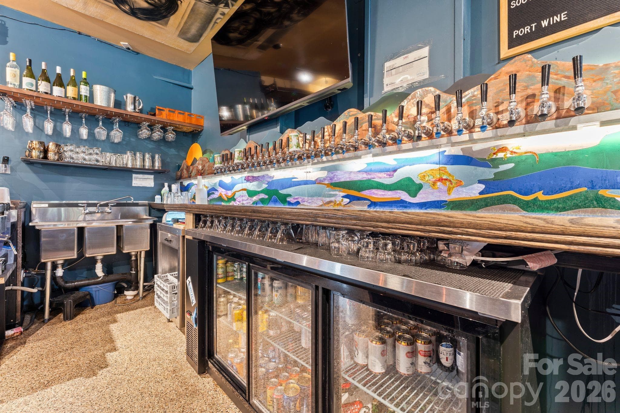 bottom level bar - 69 Locust Street, Spruce Pine