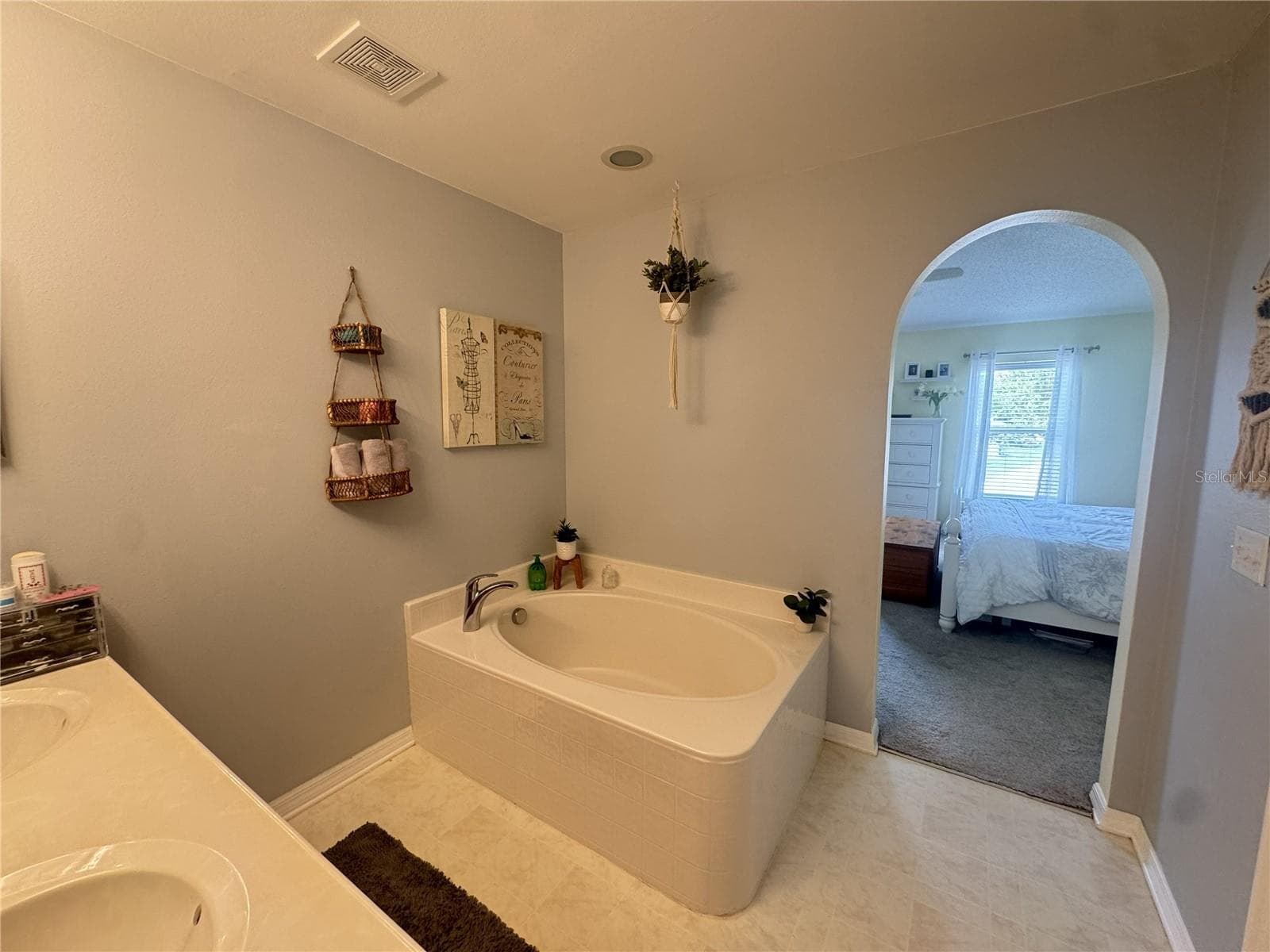 Single Family Residence at 1166 BALFOUR DR, DELTONA, photo 31 of 61