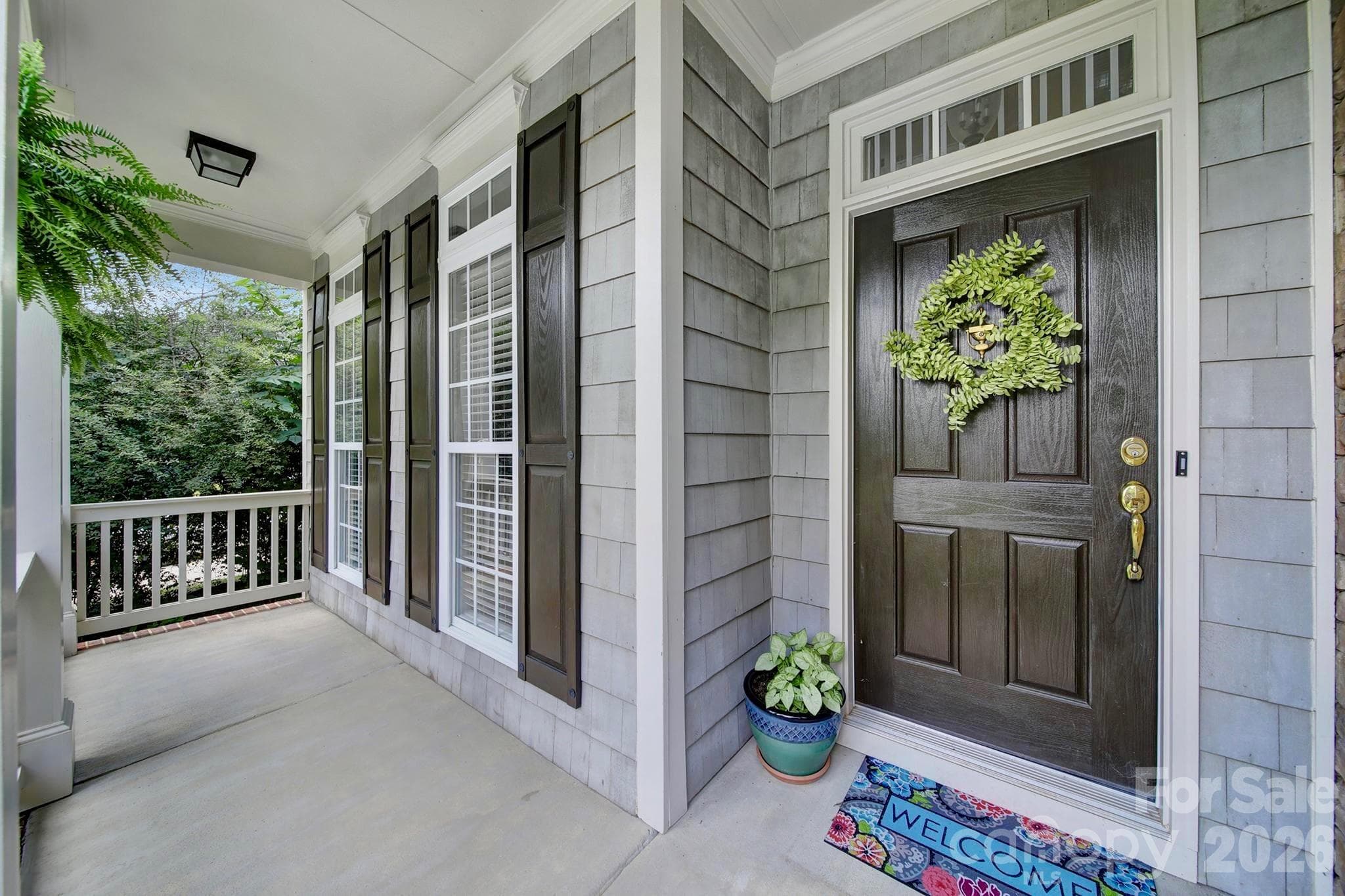 rock chair front porch - Lake Wylie