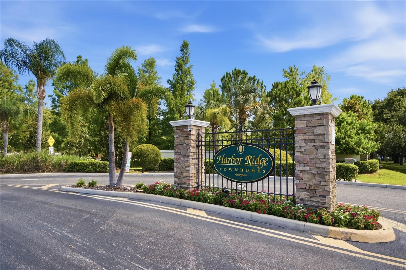 Townhouse at 485 HARBOR RIDGE DR, PALM HARBOR, photo 32 of 42