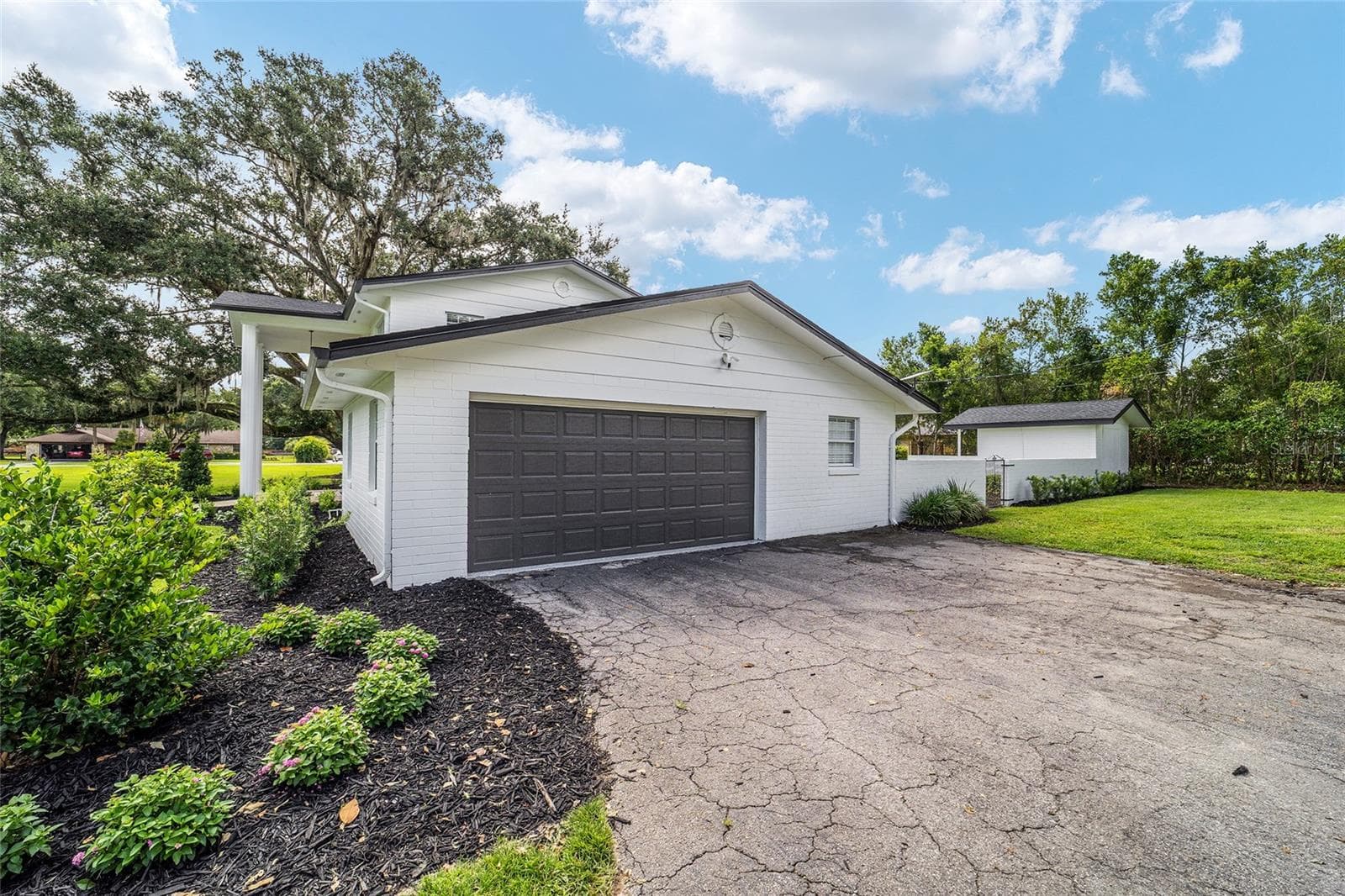 Single Family Residence at 4824 SE 3RD ST, OCALA, photo 4 of 91