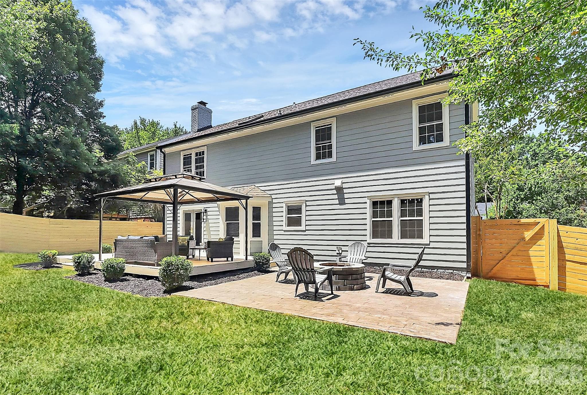 Single Family Residence at Charlotte, photo 40 of 48