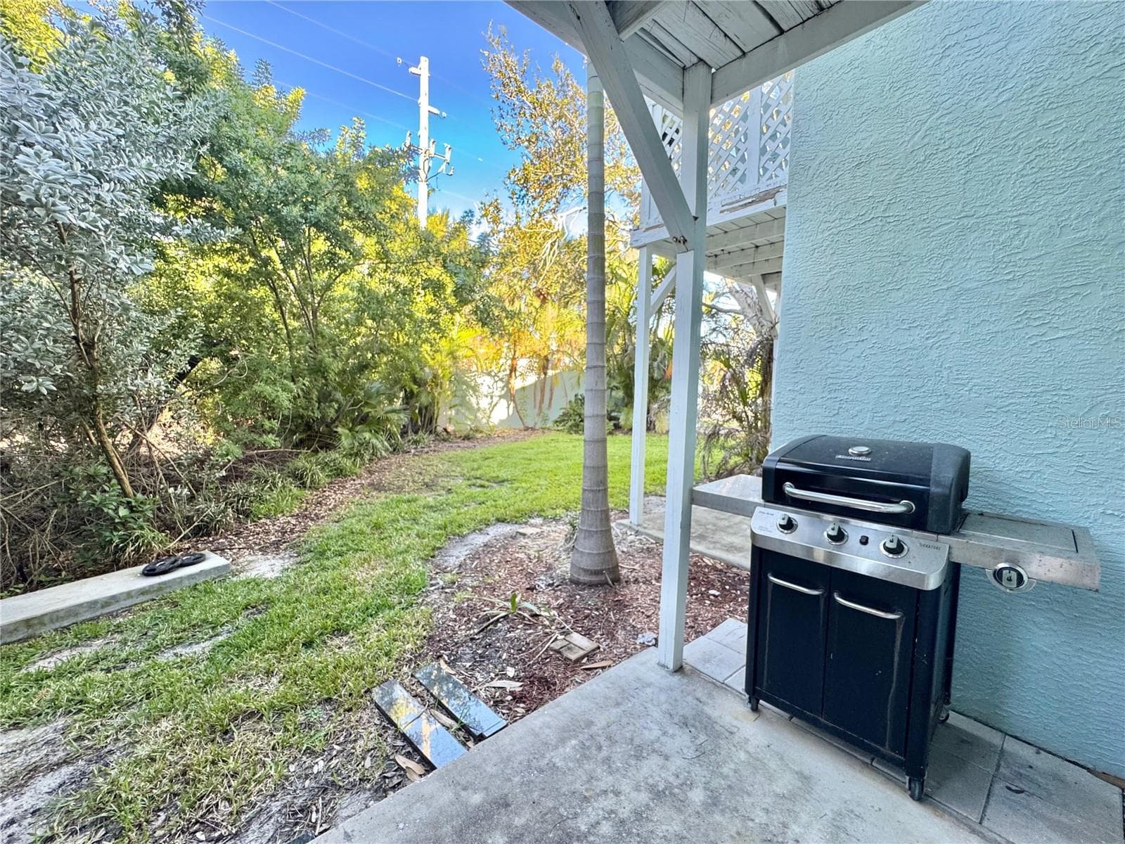 Townhouse at 603 GARLAND CIR, INDIAN ROCKS BEACH, photo 32 of 43