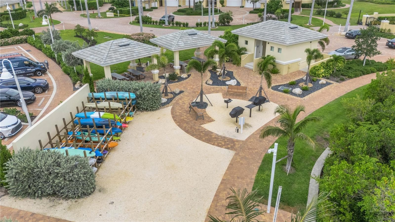 Condominium at 795 COLLANY RD #304, ST PETERSBURG, photo 54 of 79