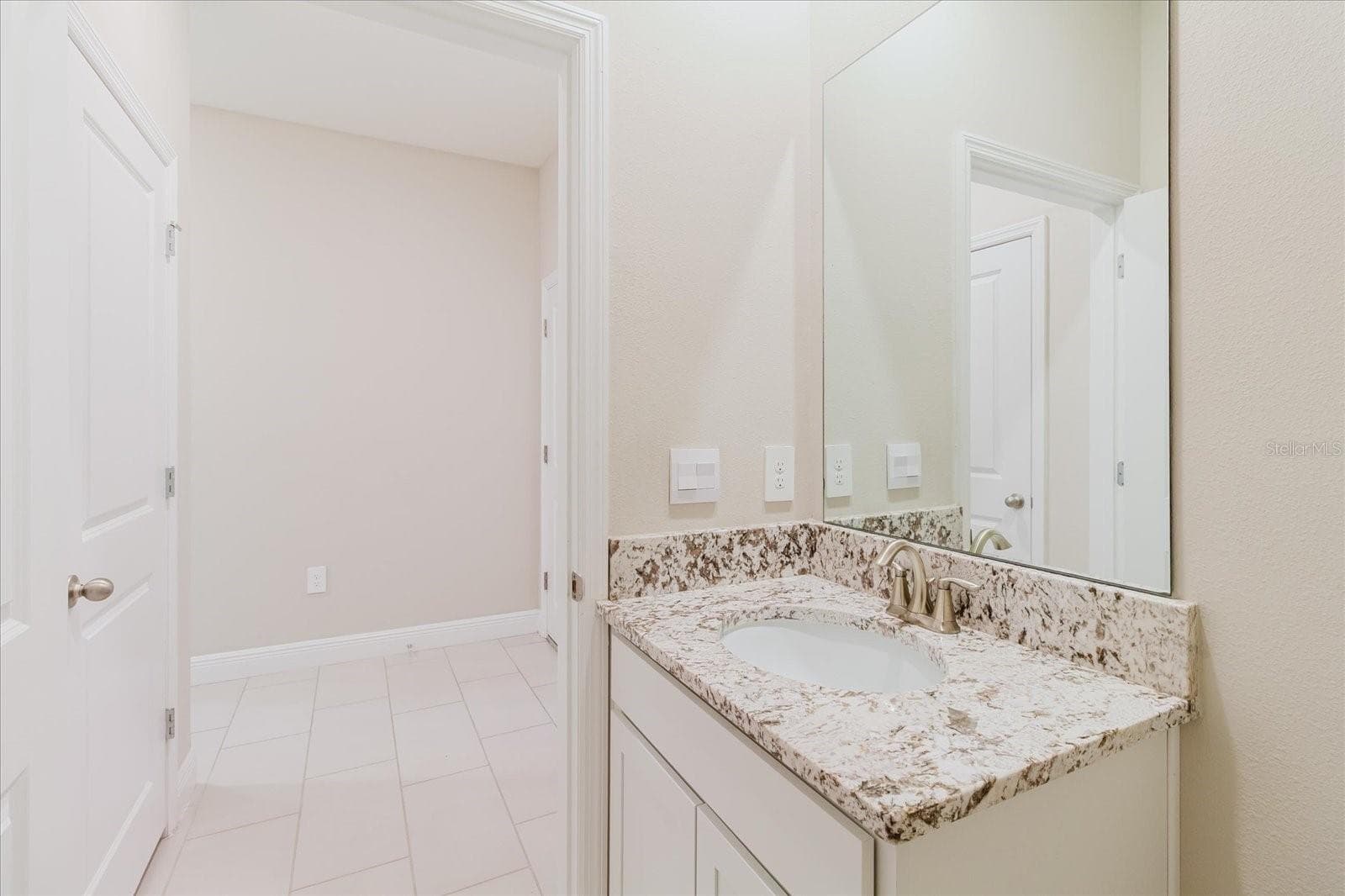 Single Family Residence at 16725 BARNWOOD PL, BRADENTON, photo 28 of 74