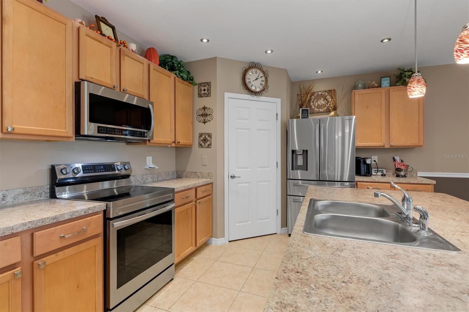 Single Family Residence at 7436 MIKASA DR, PUNTA GORDA, photo 14 of 54