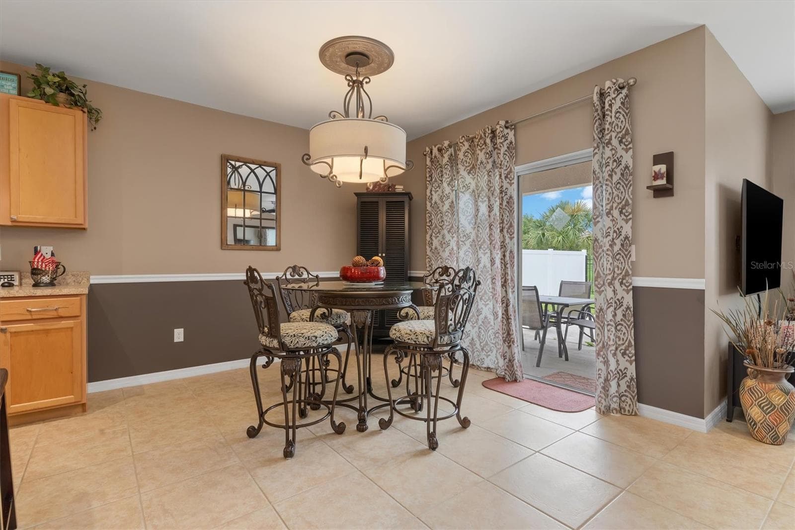 Single Family Residence at 7436 MIKASA DR, PUNTA GORDA, photo 18 of 54