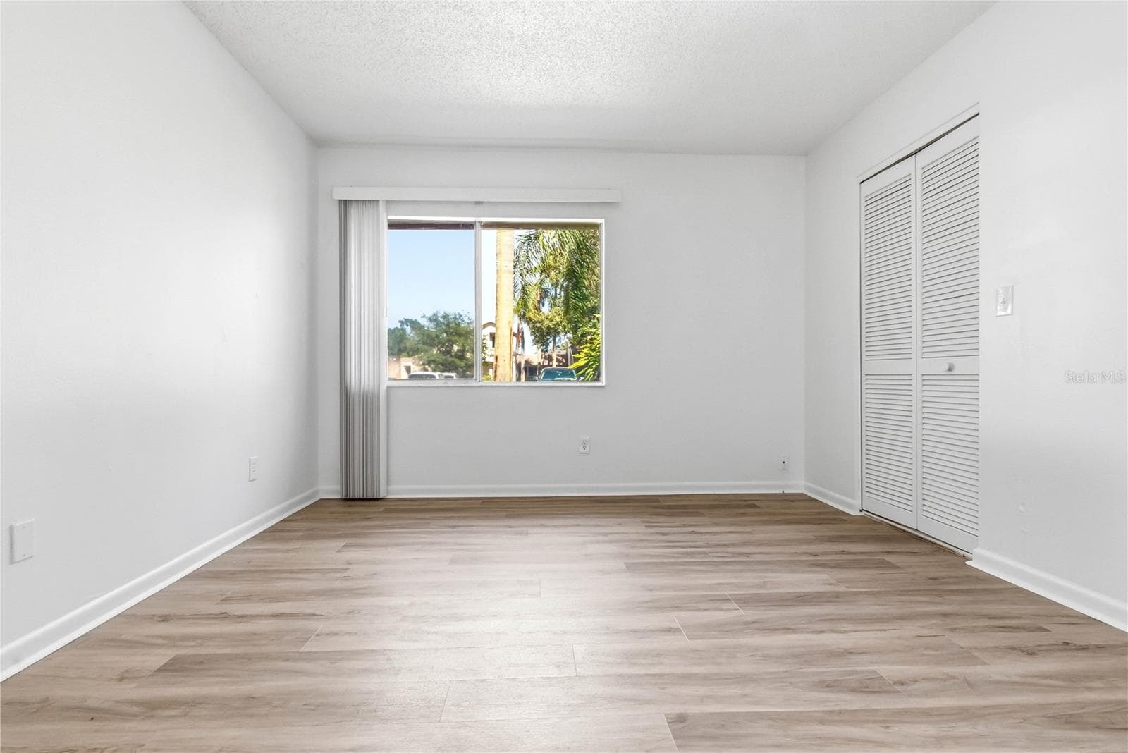Villa at 2628 CEDAR VIEW CT, CLEARWATER, photo 13 of 24