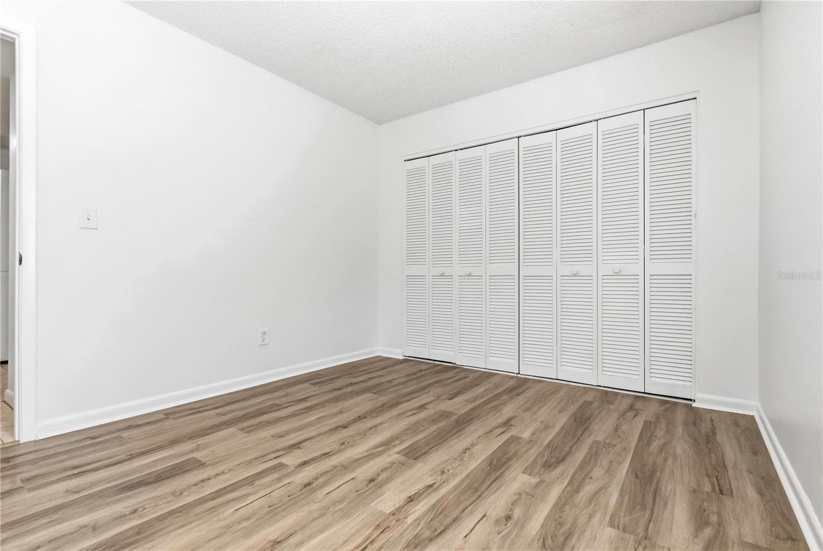 Villa at 2628 CEDAR VIEW CT, CLEARWATER, photo 19 of 24