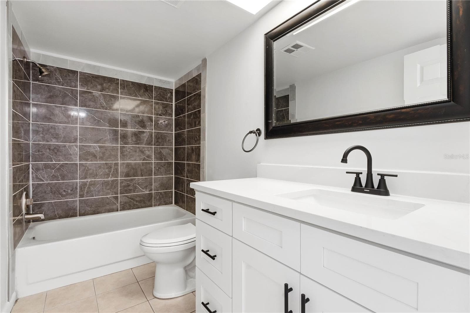 Villa at 2628 CEDAR VIEW CT, CLEARWATER, photo 21 of 24