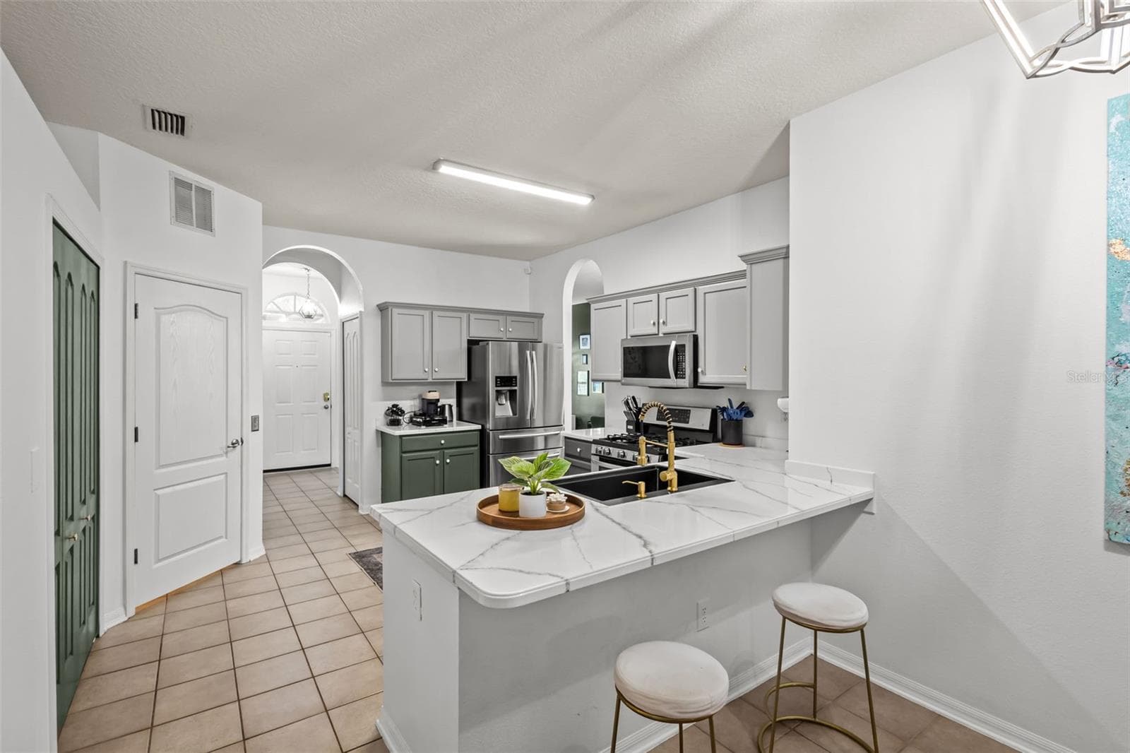 Single Family Residence at 22633 MARSH WREN DR, LAND O LAKES, photo 17 of 43