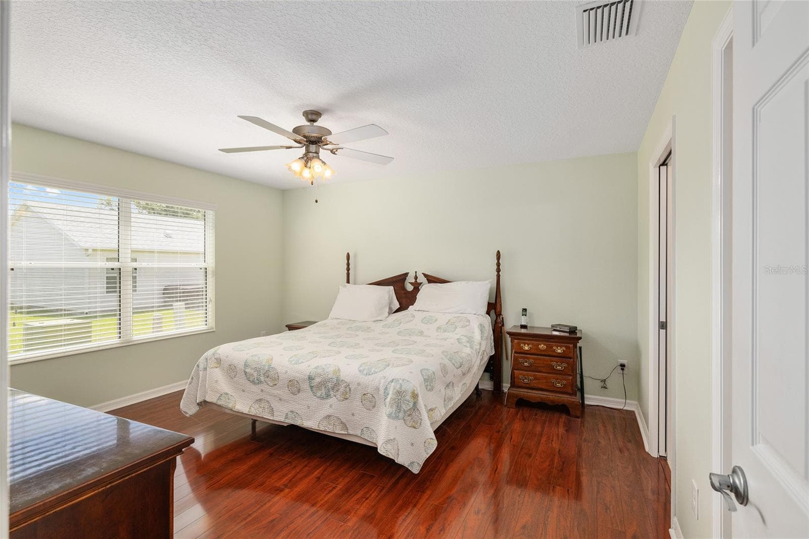 Single Family Residence at 2446 HOPESPRING LOOP, THE VILLAGES, photo 19 of 53