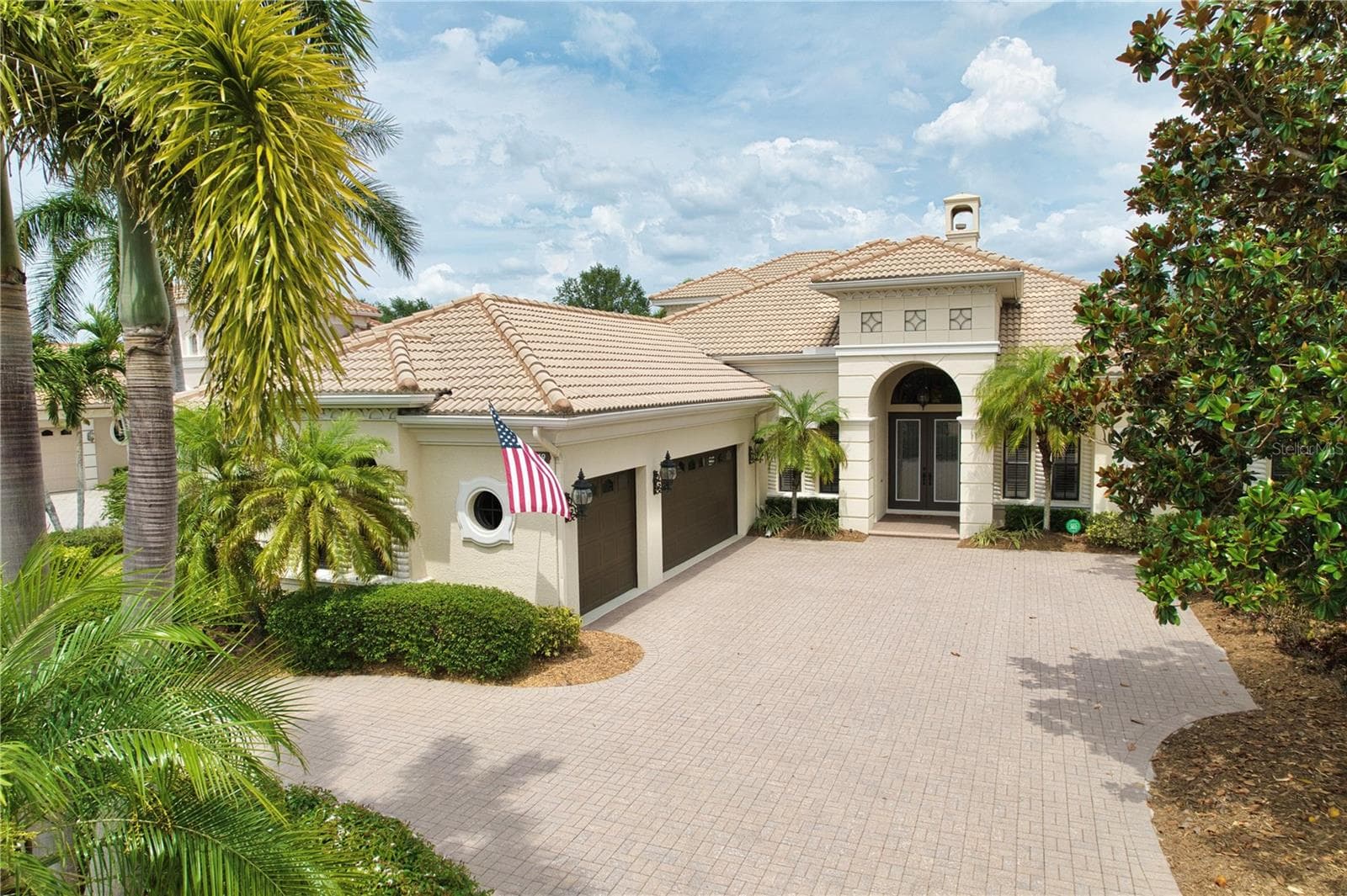 6919 DOMINION LN