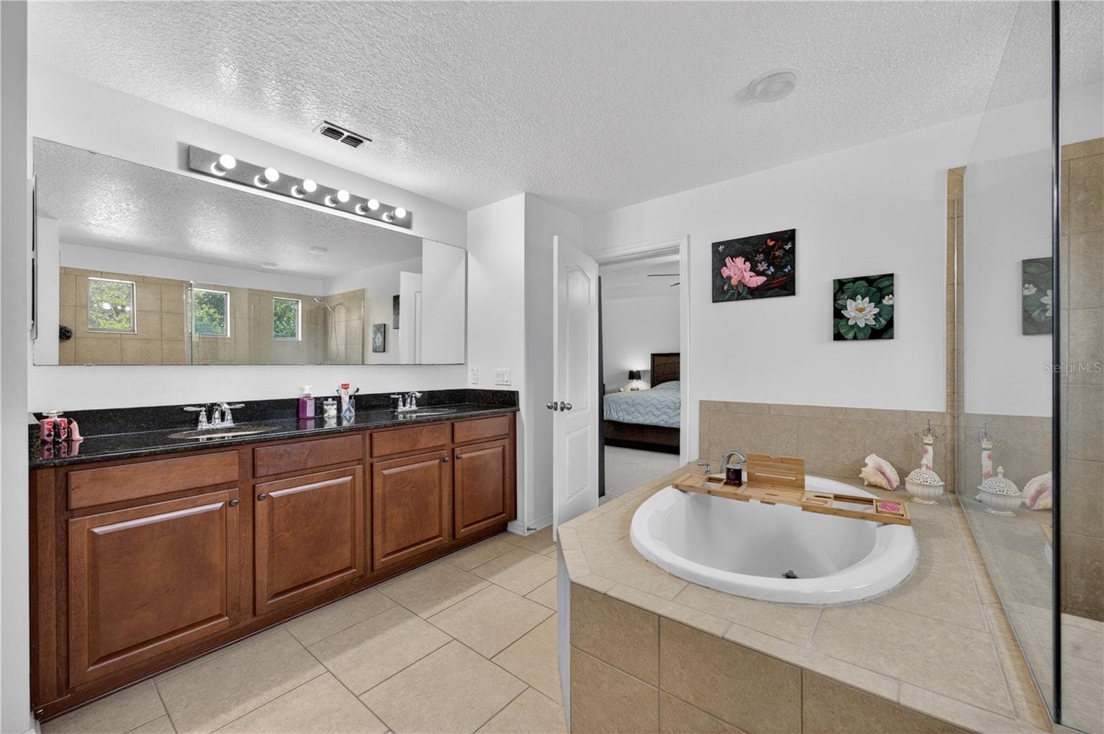 Single Family Residence at 736 WOODS LANDING DR, MINNEOLA, photo 28 of 38
