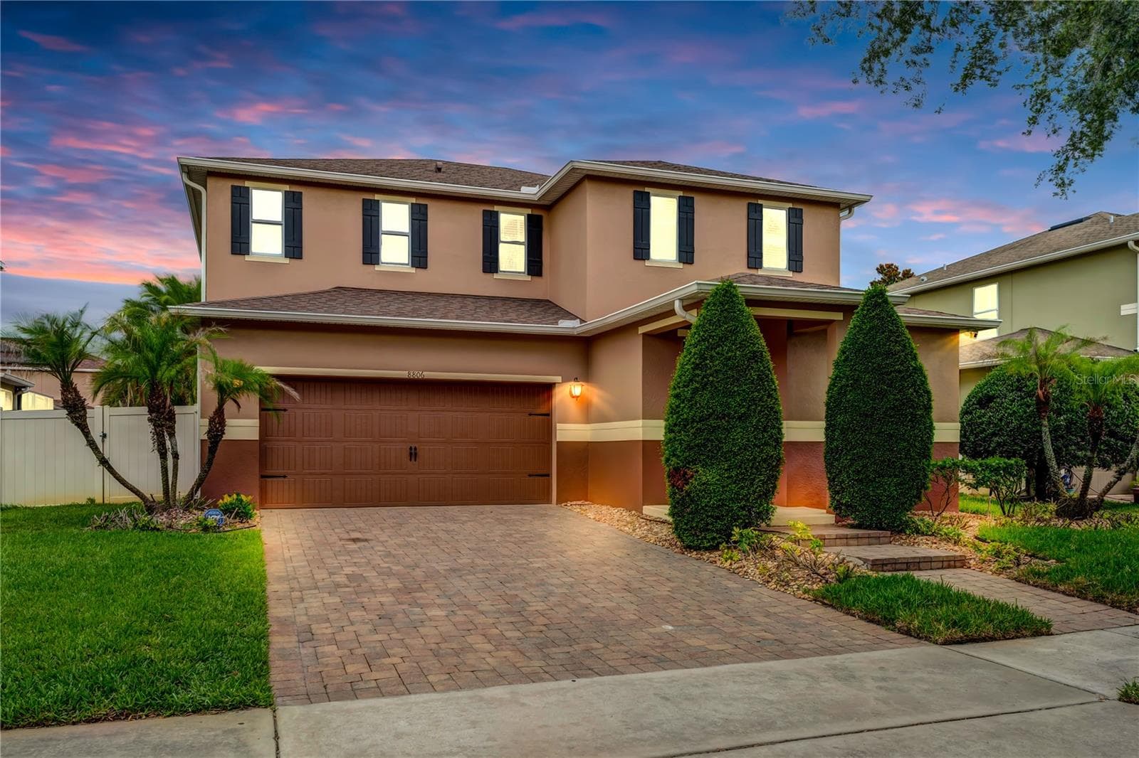 8806 TATARA ST